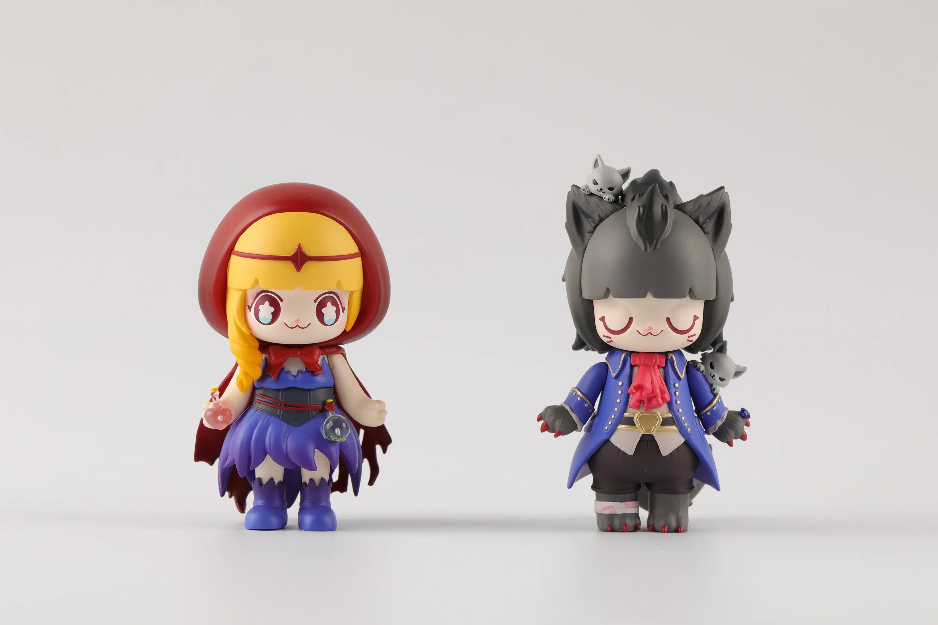 Kimmy & Miki Werewolf by 52TOYS
